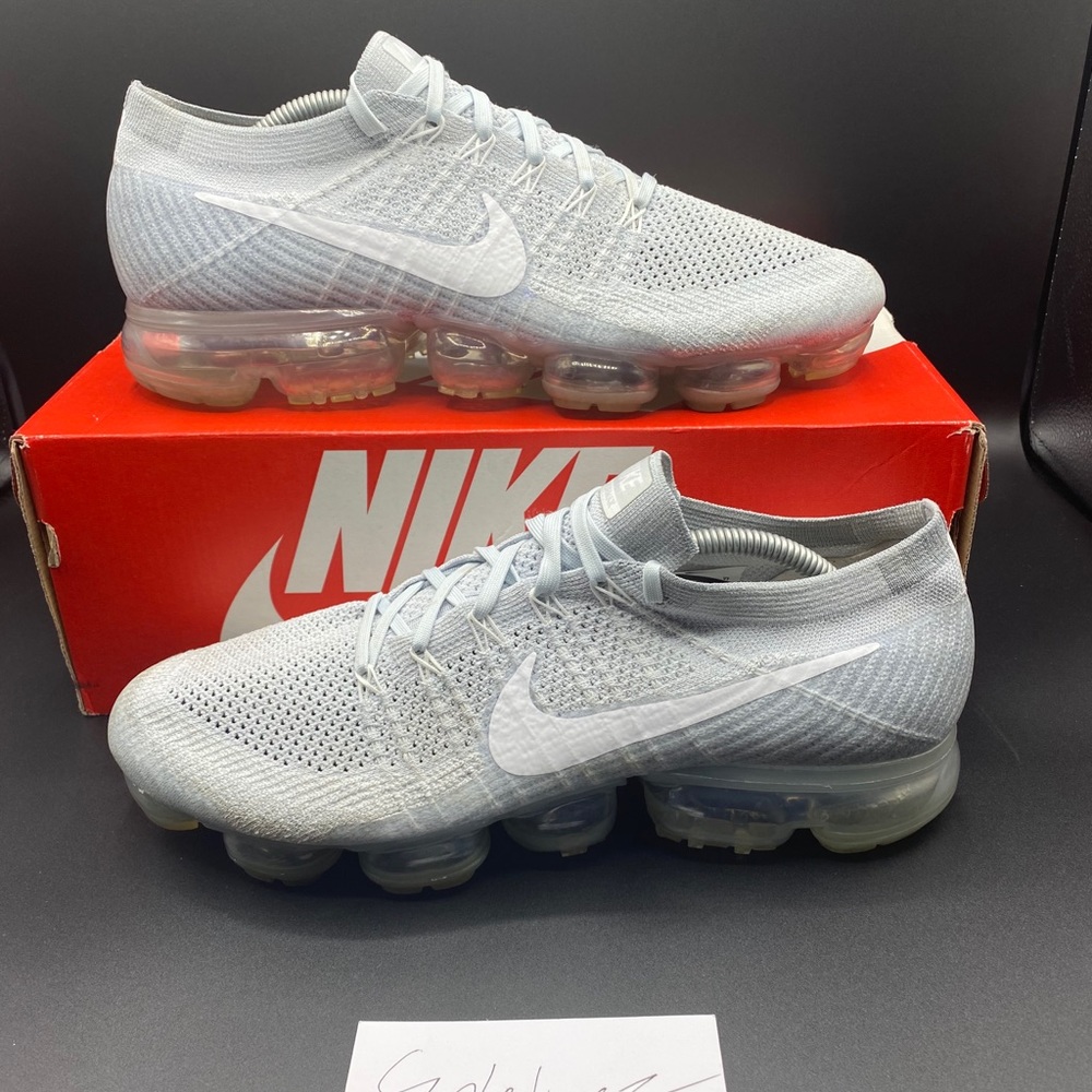 Nike Vapormax 1.0 Flyknit “Pure Platinum”